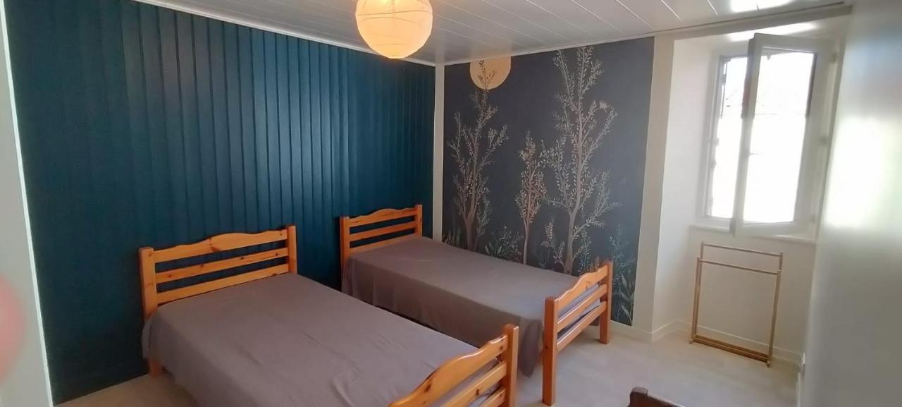 Maison De Pecheur Renovee Avec Cour Proche Du Port レ・サ​​ーブル・ドロンヌ エクステリア 写真